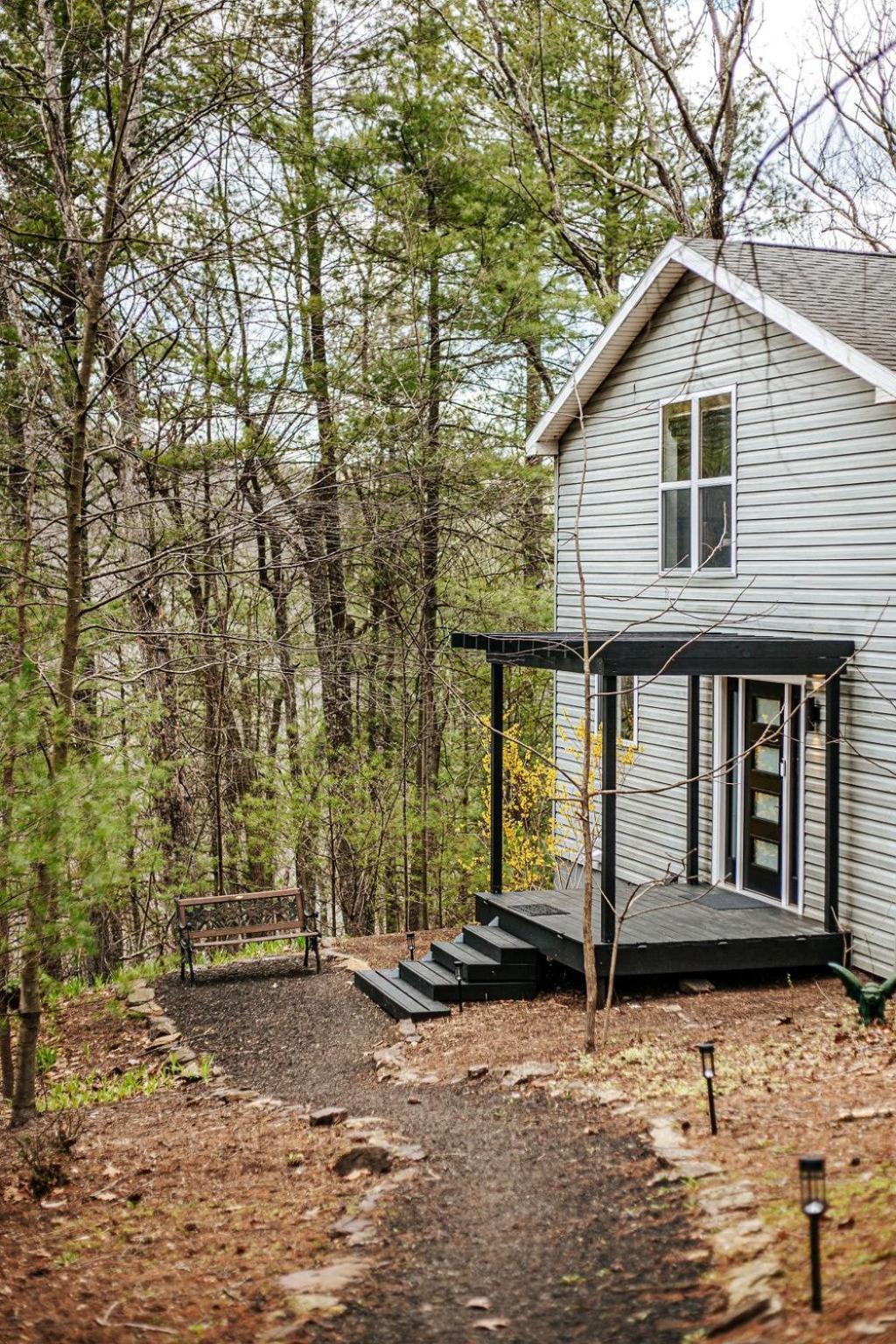 The Eagle'S Nest Villa Berkeley Springs Exterior photo